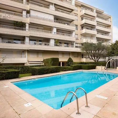 Cannes: Centre 2 Apartment Cannes